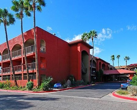 A Victory Inn & Suites - Phoenix North Exterior photo