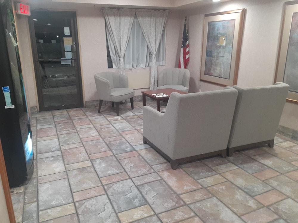 A Victory Inn & Suites - Phoenix North Exterior photo